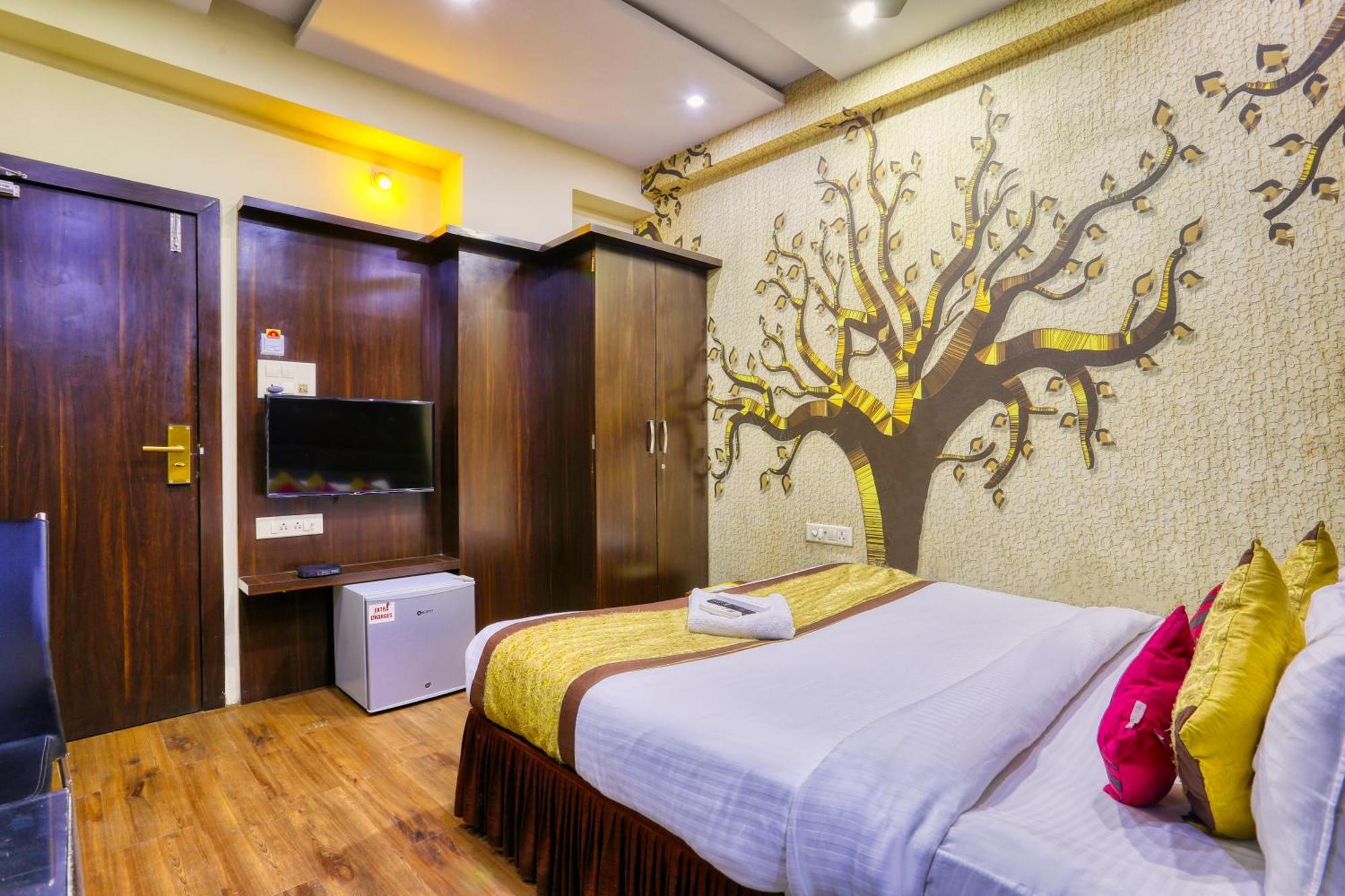 The Ashoka Hotel Indore Extérieur photo